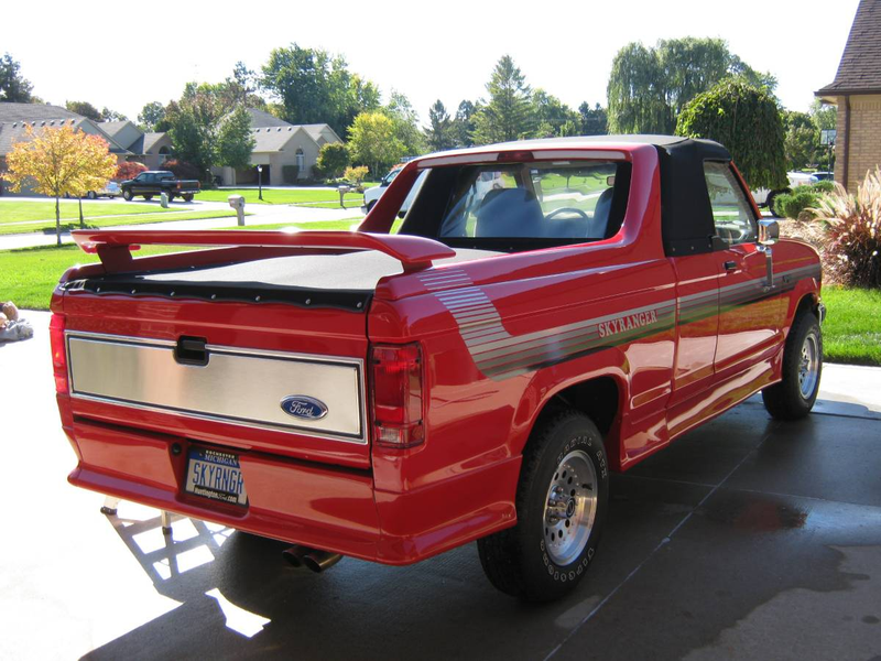 Illustration for article titled For $24,999, Is This Custom 1991 Ford Ranger 4X4 The Truck We Deserve, Even If It’s Not The Truck We Need?
